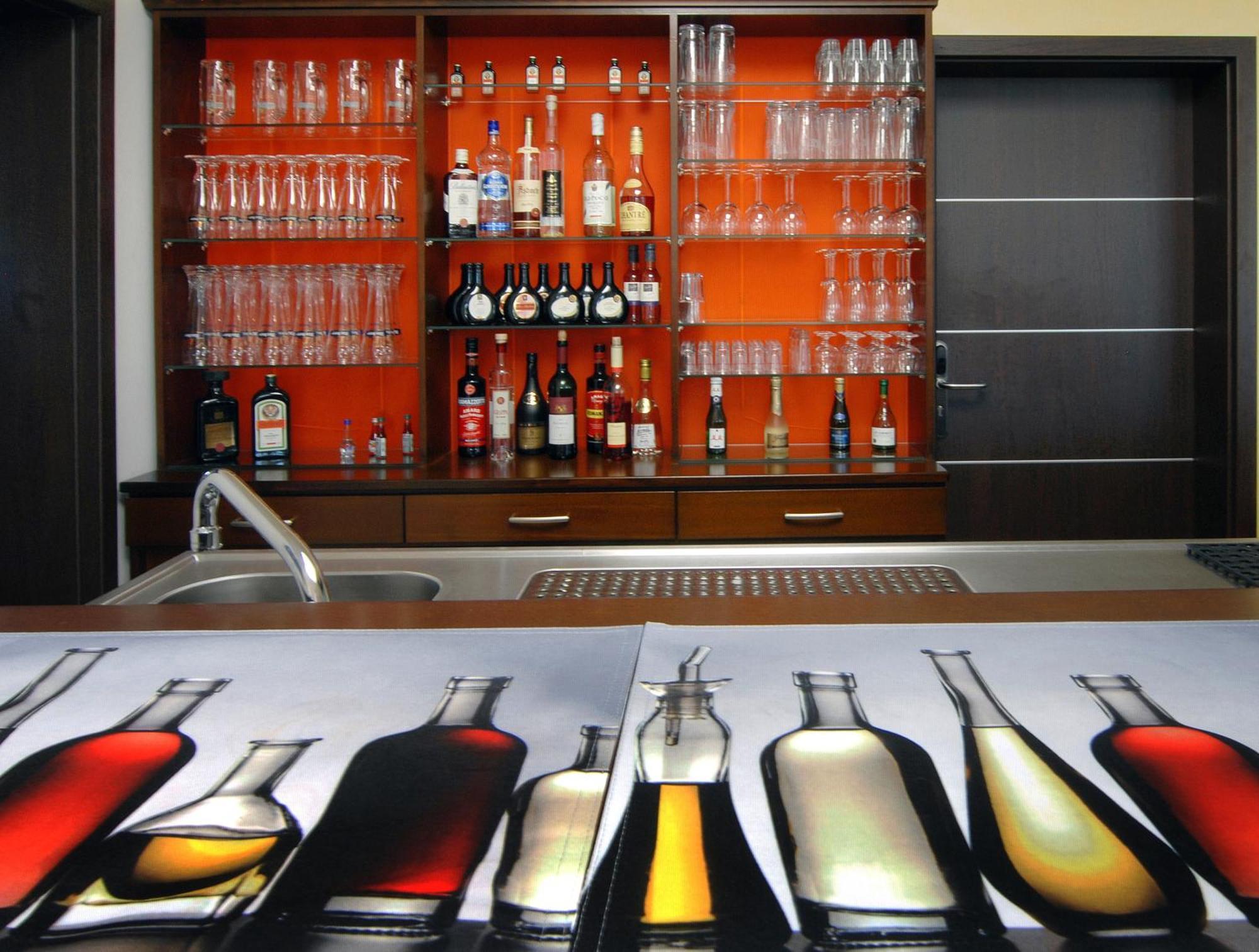 Hotel Frankenhoehe Aurach Екстериор снимка